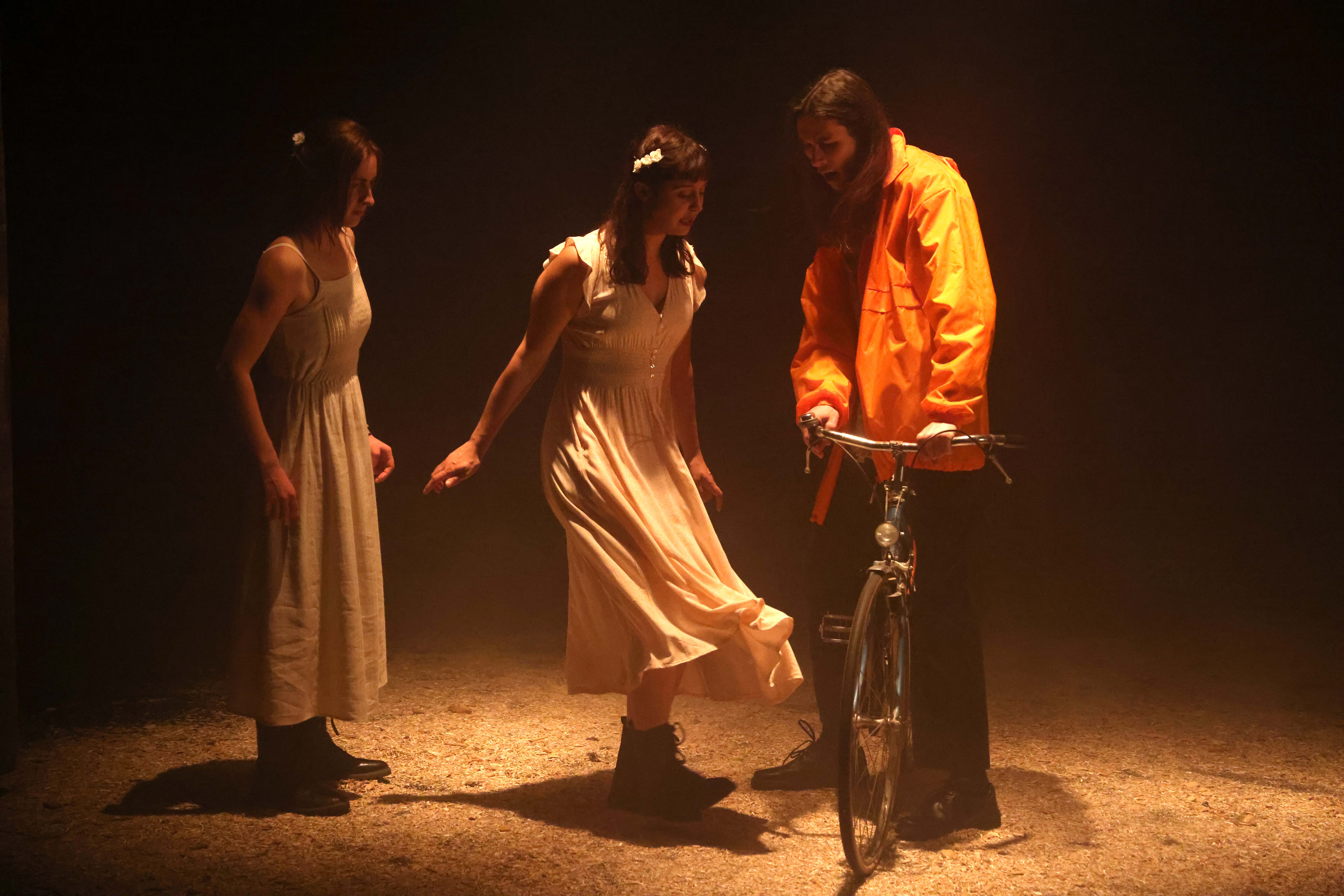 251016_Pluie dans les cheveux_générale_TAW_25